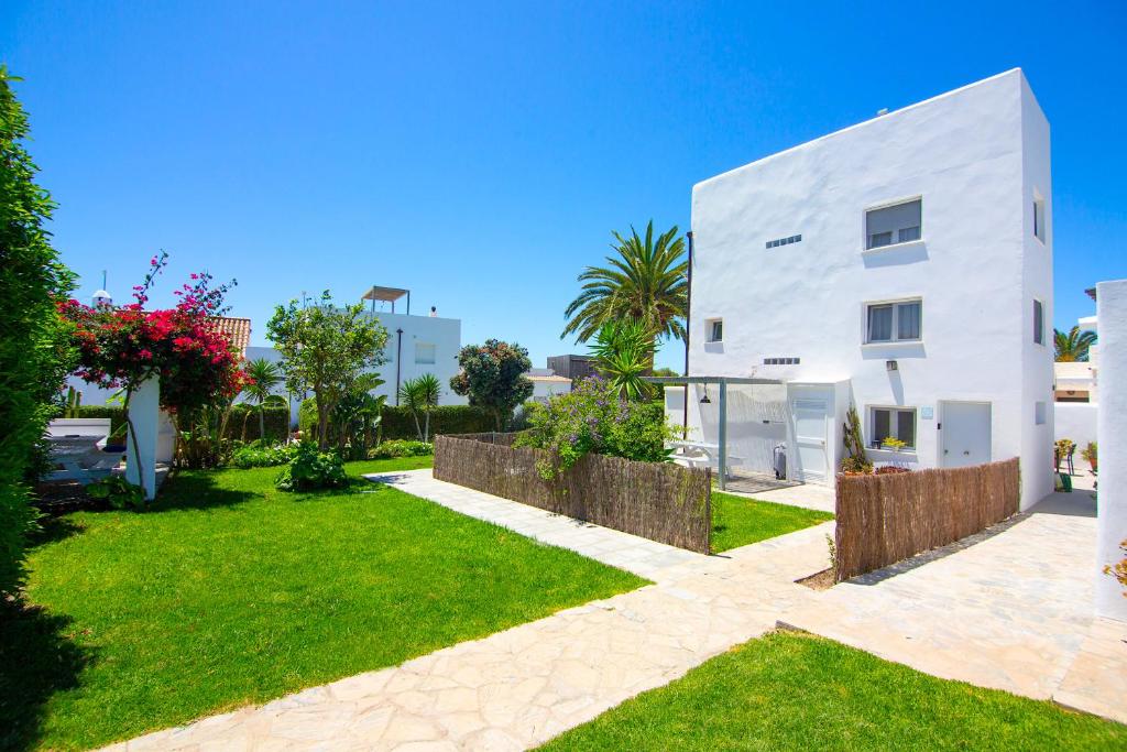 Casara Dos - 2 Dormitorios - Torre con Acceso Privado a la Playa de Zahora