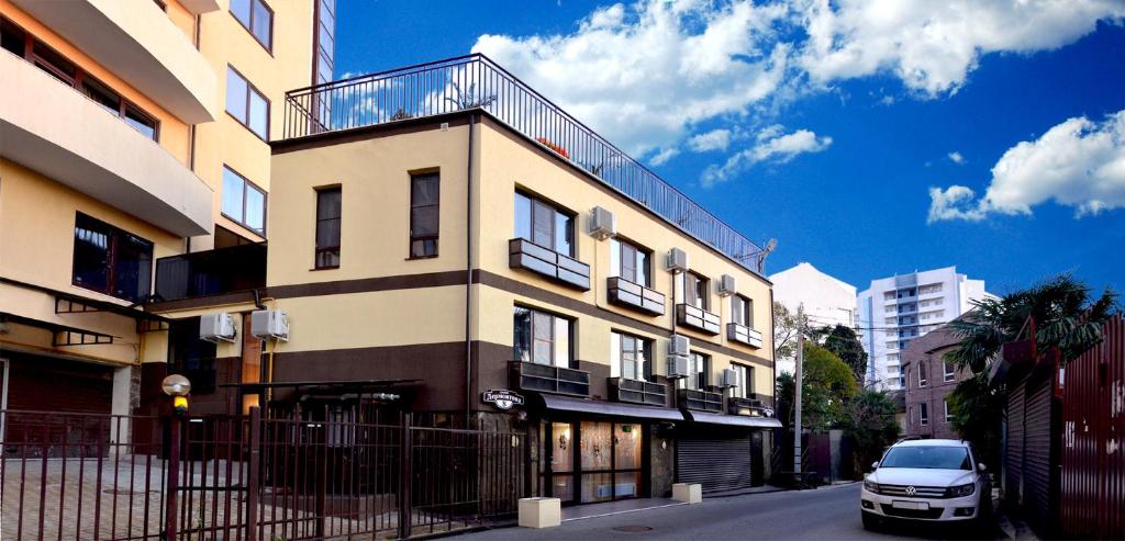 Guest House on Lermontova 8