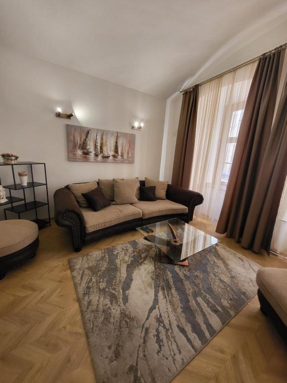 MONAR Exclusive apartment in old town Košice