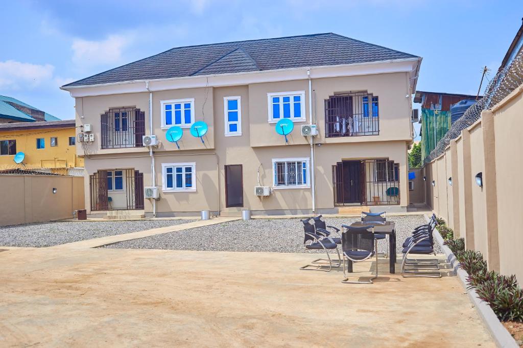 Haven Heights Apartment