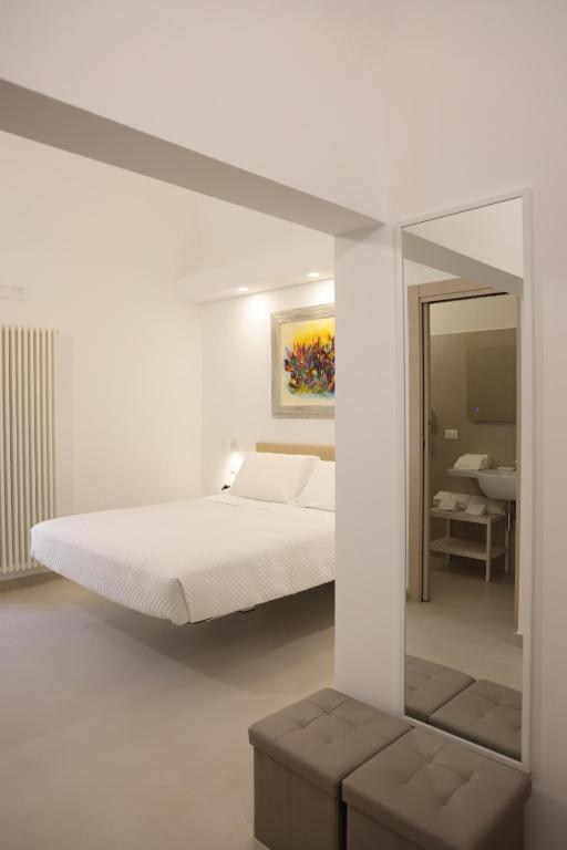 Ruffini Rooms