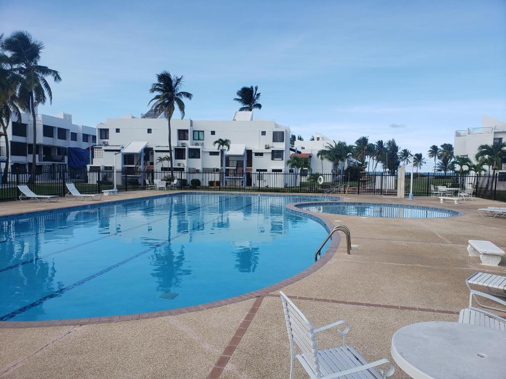 Relax Beachfront Complex at Rio Grande