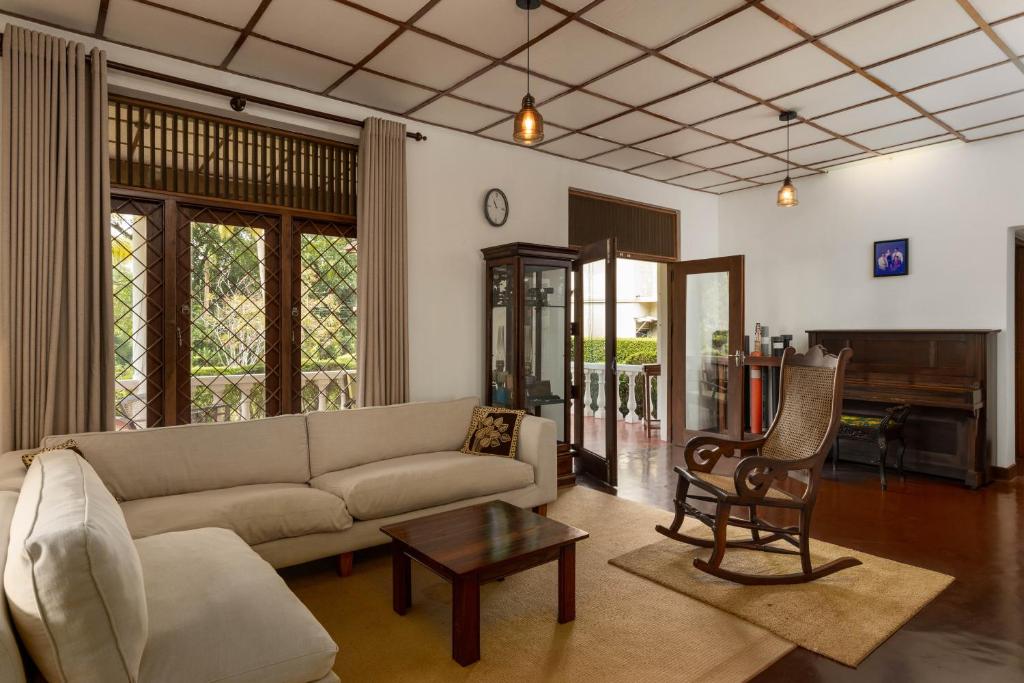 Surveyor's Residence Bungalow
