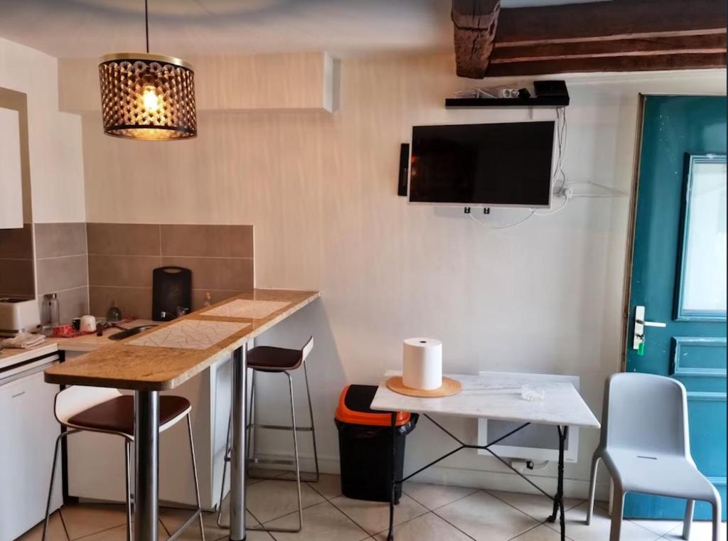 Maison de 2 chambres avec jardin amenage et wifi a Paris