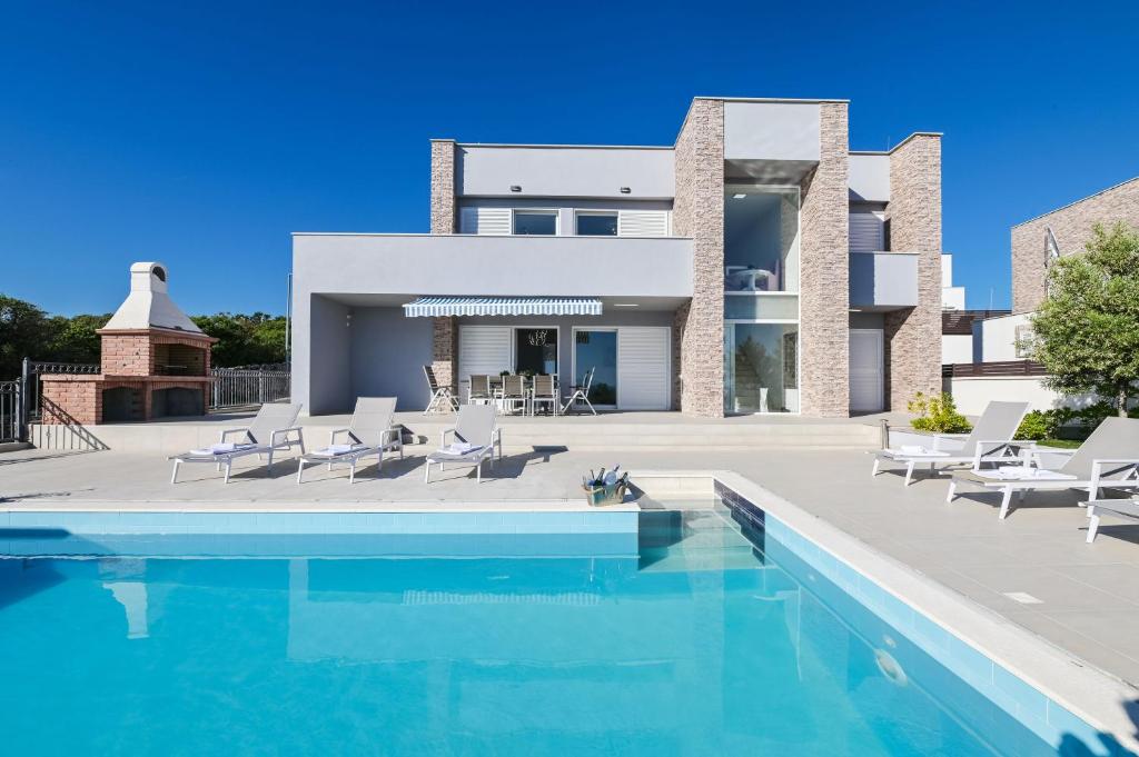 Luxury Villa Royal I with Private Pool