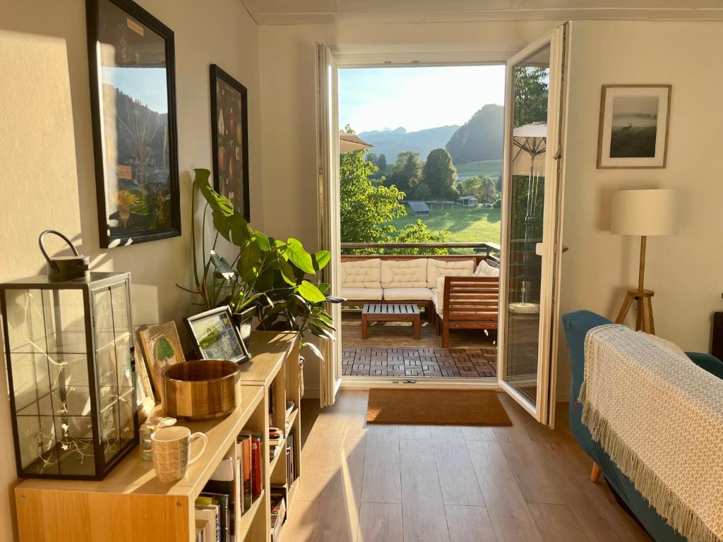 Mountain Vista Apartment