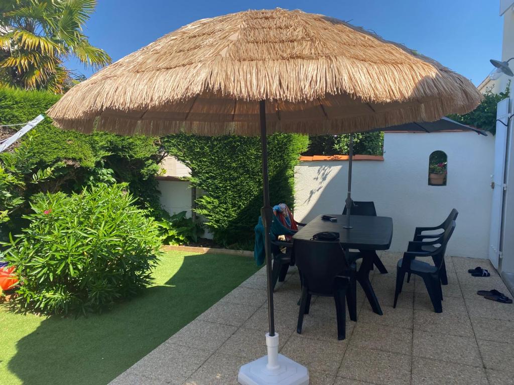 Maison à 300 m de la plage.