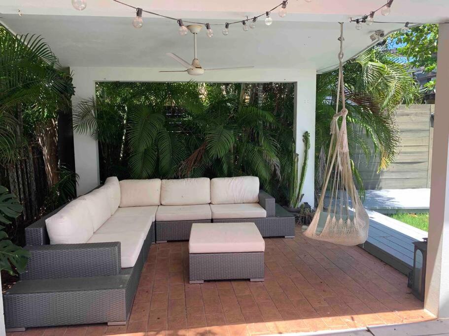 Casa Marbella, whole home, A/C, steps from beach!