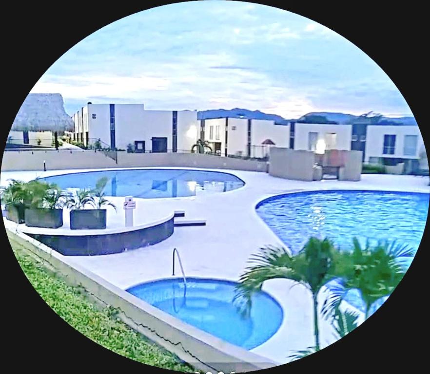 alojamiento, casa familiar condominio bahía solero