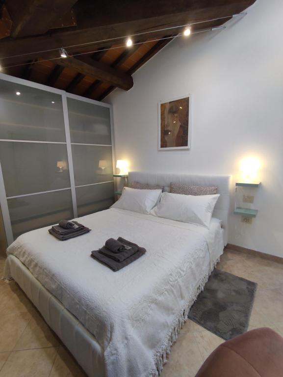 Country Chic Pistoia-casa in campagna con giardino