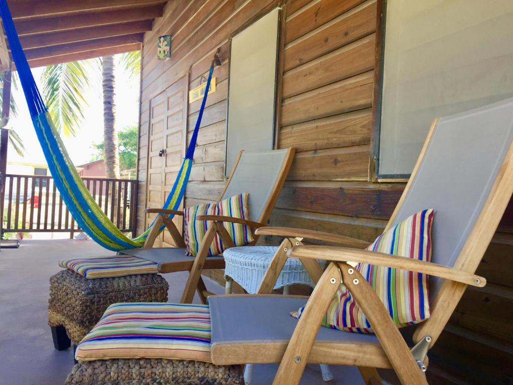 Amanda's Place Casa Amancer - sea view, pool and tropical garden