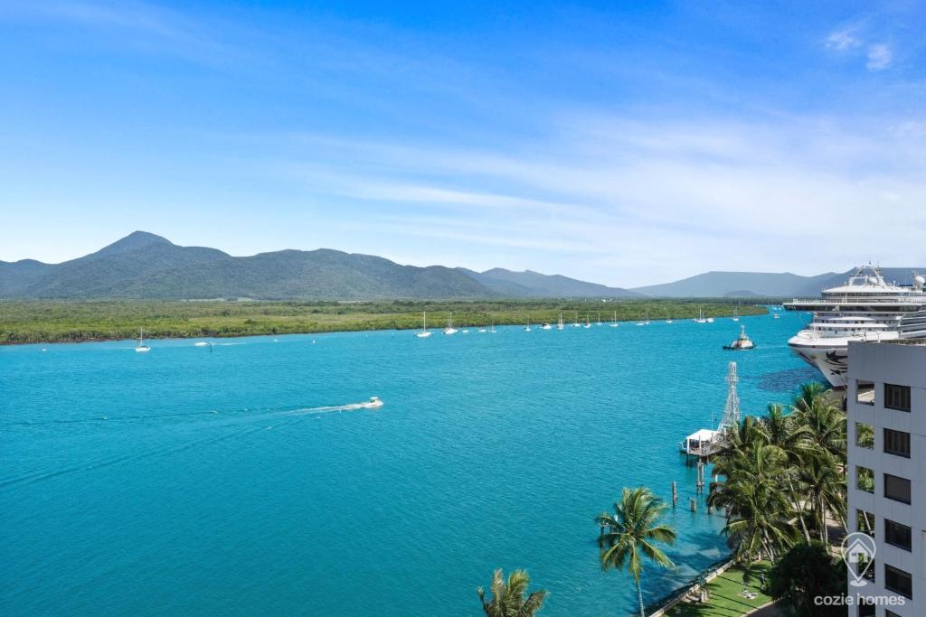 1101 Harbour Lights apartment with ocean views
