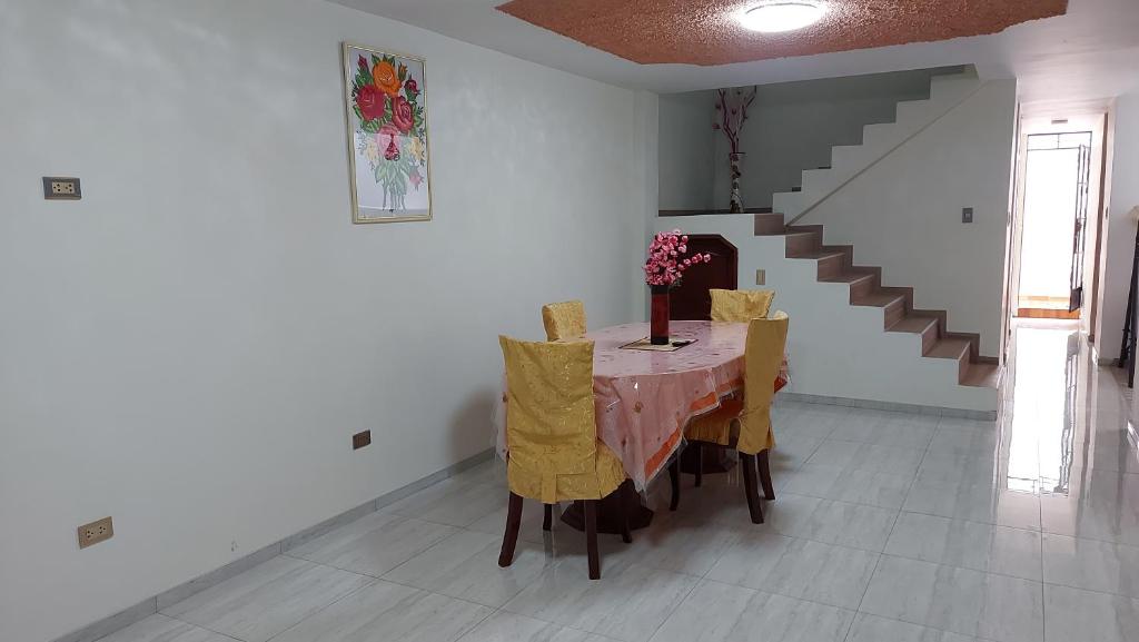 Casa en Trujillo - Urb. Santo Dominguito