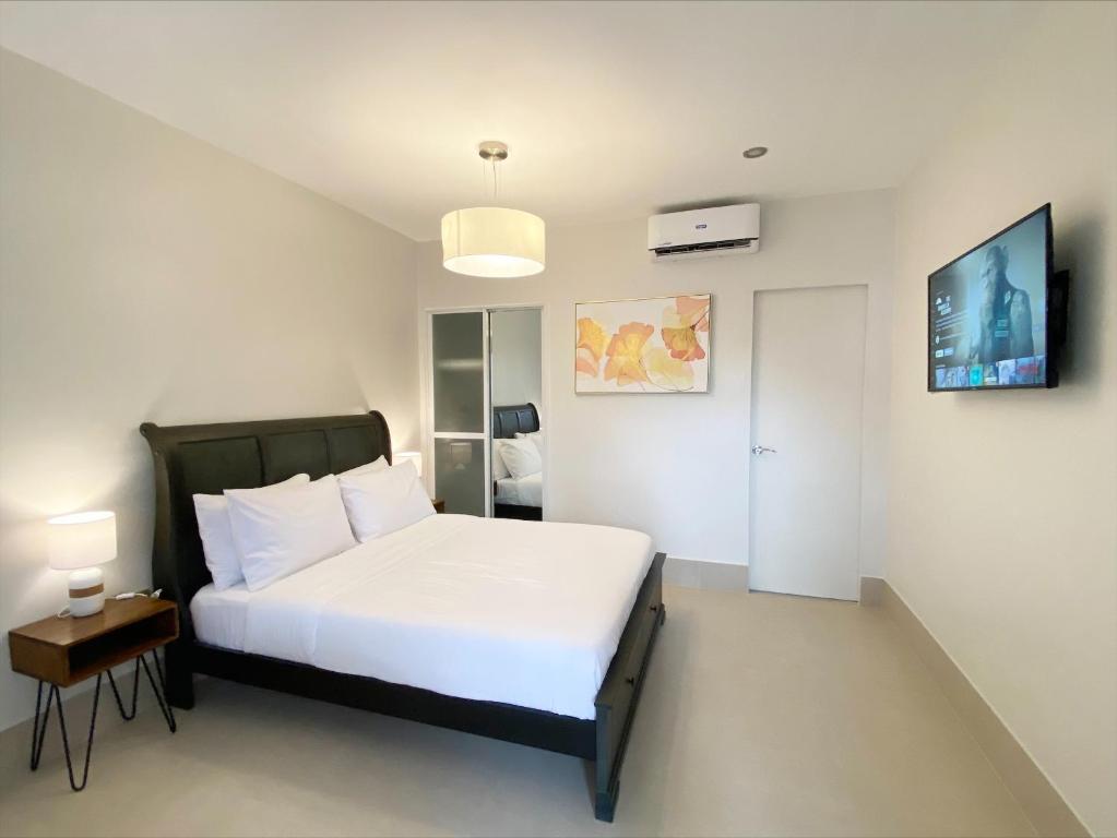 HARMAN SUITES Moalboal