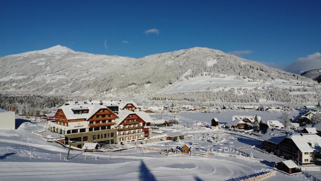 ALMGUT - Mountain Wellness Hotel