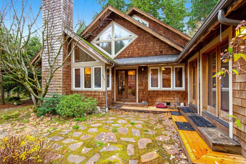 Bainbridge Island Retreat