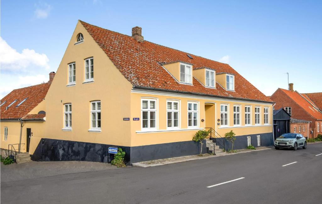 Stunning Apartment In Svaneke With Wifi