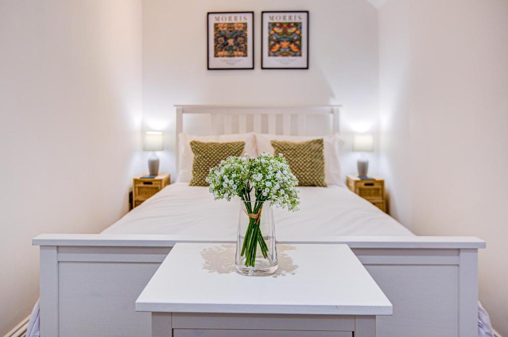 Beautiful One Bedroom Apartment